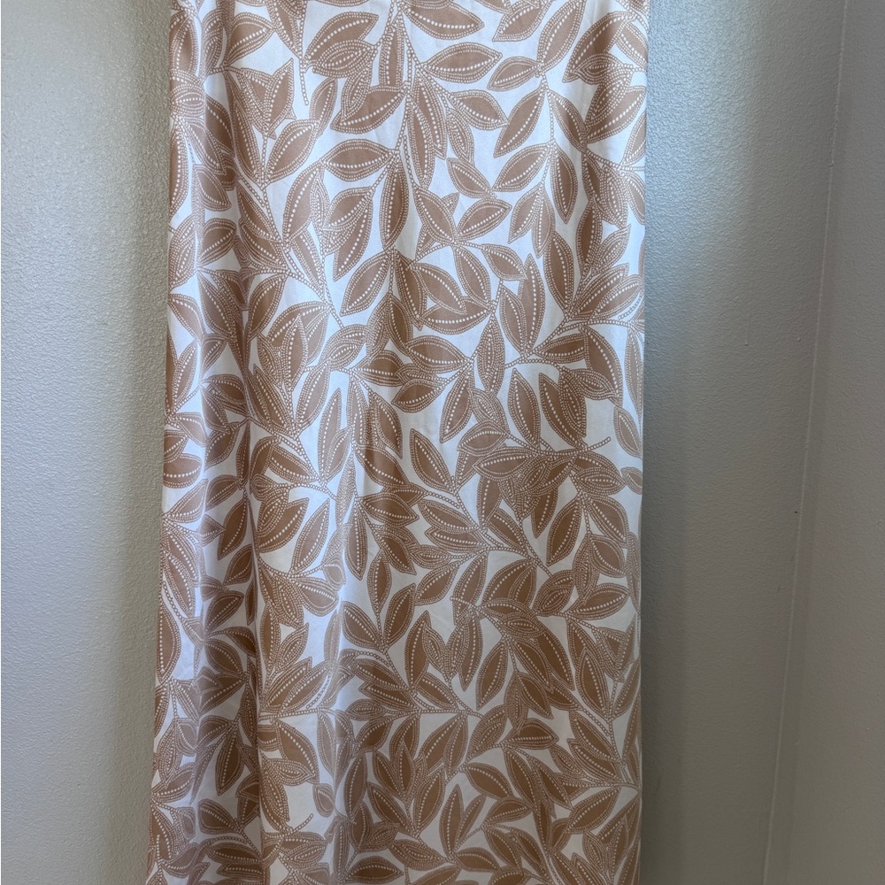 LOFT Tan Leaf Pattern Maxi Skirt